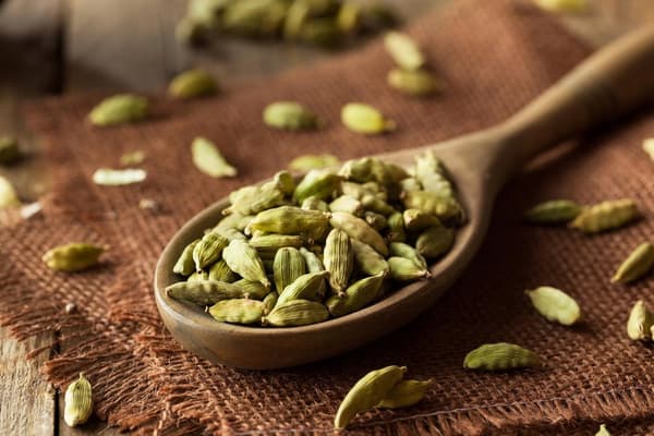 Fuldkornskardemomme 25 g - Premium, krydderi, aromatisk køkkenskat