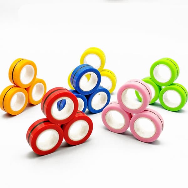 Fidget Toy / Spinner Magnetiska Ringar / Magic Rings