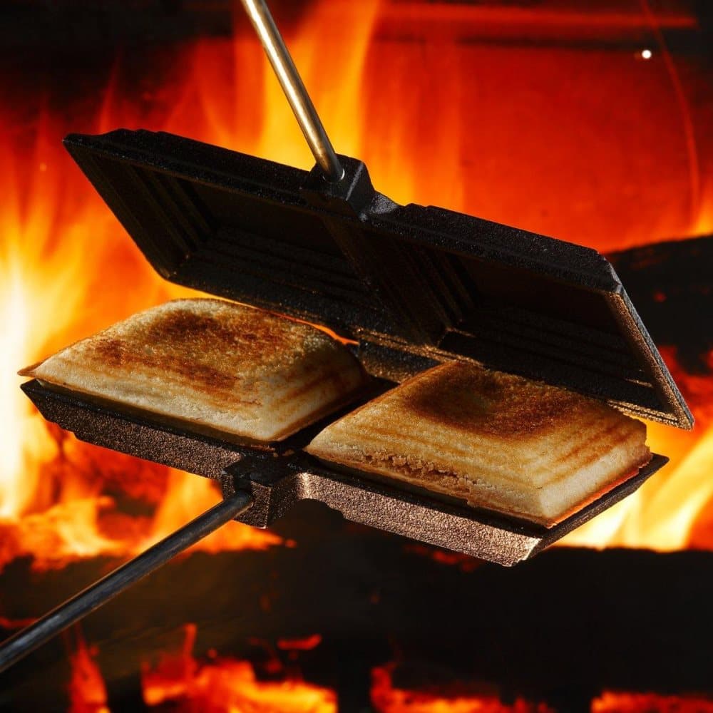 smörgåsgärn dubbelt gjutjärn, COGHLANS CAST IRON DOUBLE CAMP COOKER