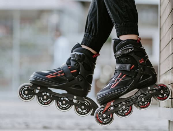 Movino Cruzer B2 Rollerblades size 30-33