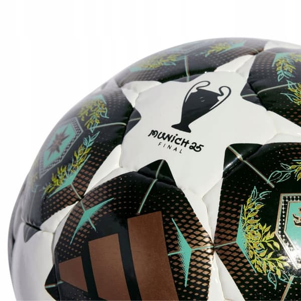 ADIDAS FUTSAL UCL PRO SISÄJALKAPALLO JH1294