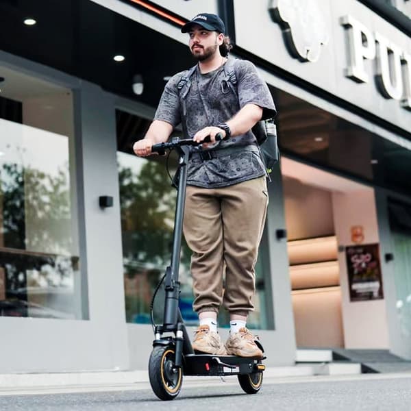 HEZZO G30 ​​​​Sähköpotkulauta aikuisille 36V15AH akku 500W moottori taitettava sähköpotkulauta sähköpotkulauta 10 tuuman kaupunkirenkaat sähköpotkulau