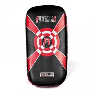 MMA-Pad Loop, Fighter