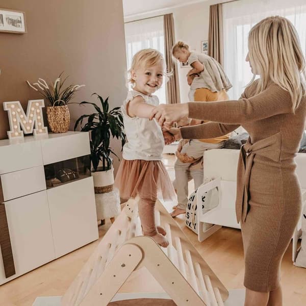 Montessori inomhusklätterställning för barn – Klättringstriangel med 2 höjdnivåer för småbarn