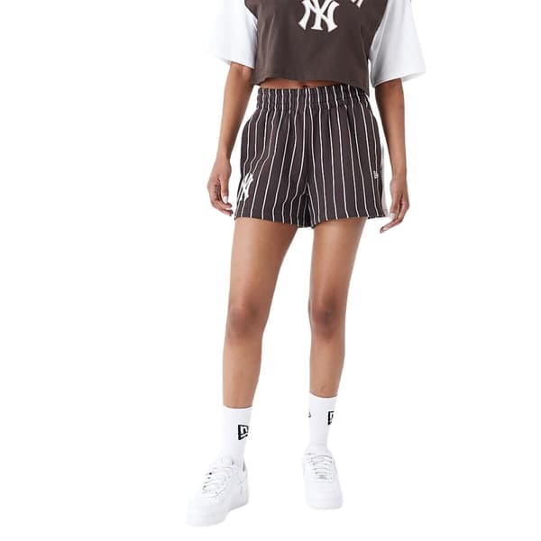 Naisten urheilushortsit New Era LIFESTYLE SHORTS NEYYAN 60435299 Musta