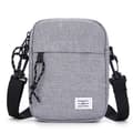 Pikkukuva 1 / 4: INF Kevyt crossbody-laukku miehille