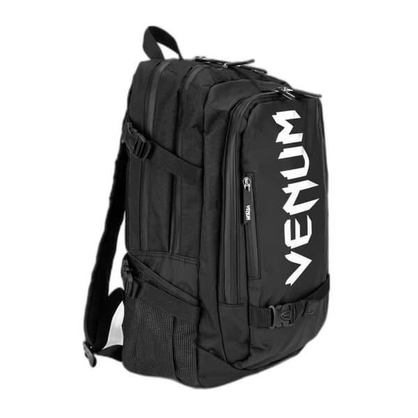 Venum Challenger Pro Evo ryggsäck - svart/vit - 22,5 l