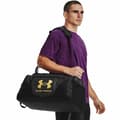 Pikkukuva 1 / 7: Urheilu 6 Matkakassi Under Armour Undeniable 5.0 Yksi koko