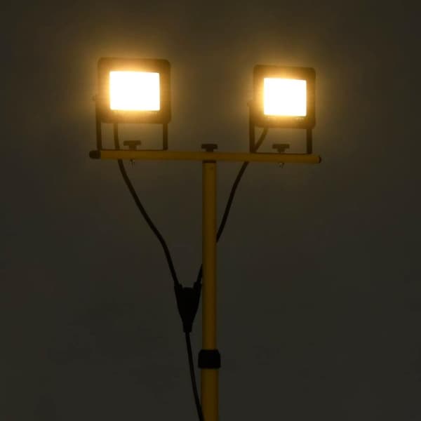 vidaXL LED-projektør med stativ 2x20 W varm hvid