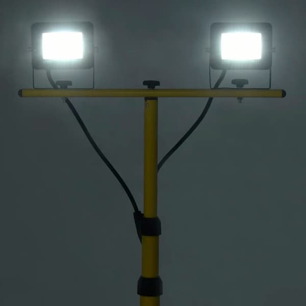 vidaXL Strålkastare med stativ 2x10 W LED kallvit