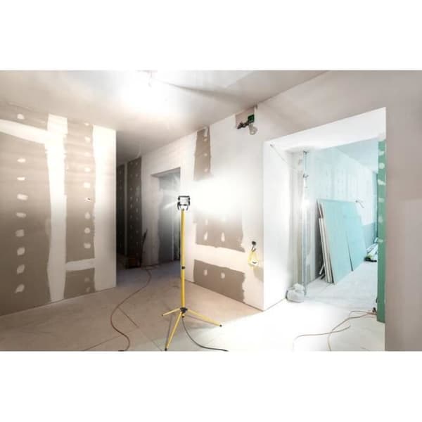 2 LED-konstruktionsspotlights på stativ på 50W TW 8500 LM Goobay