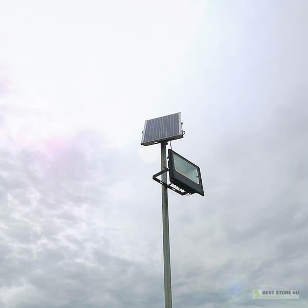 Solcellsdriven LED-projektor V-TAC 40W svart IP65, fjärrkontroll, timer VT-200W 4000K 3100lm