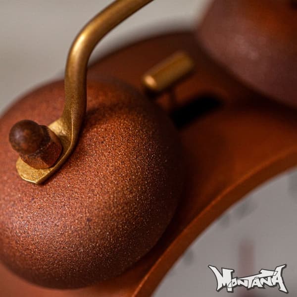 Montana Sprayfärg - Rust Effect - 400 ml - Brown