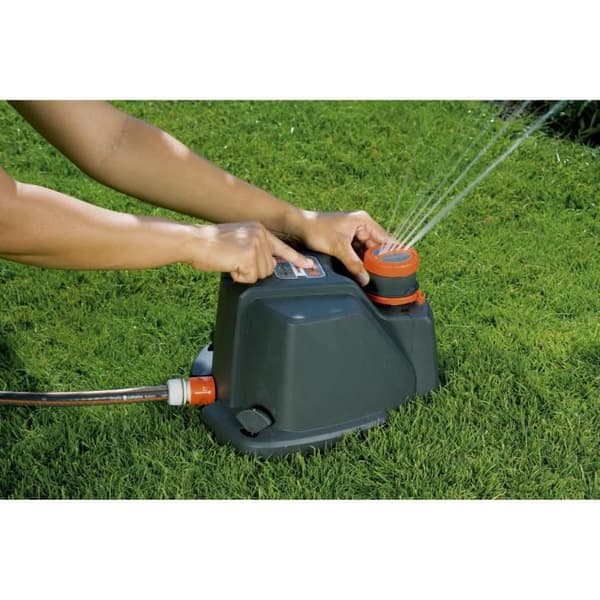 AquaContour Comfort ytsprinkler - GARDENA - Upp till 380 m² - Tryck 10,5 bar max - 5 års garanti