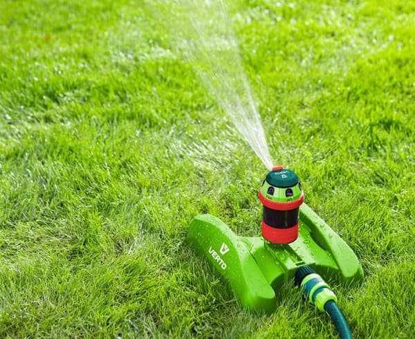 Sektorsprinkler, 6-funktion med drev, justerbar rækkevidde