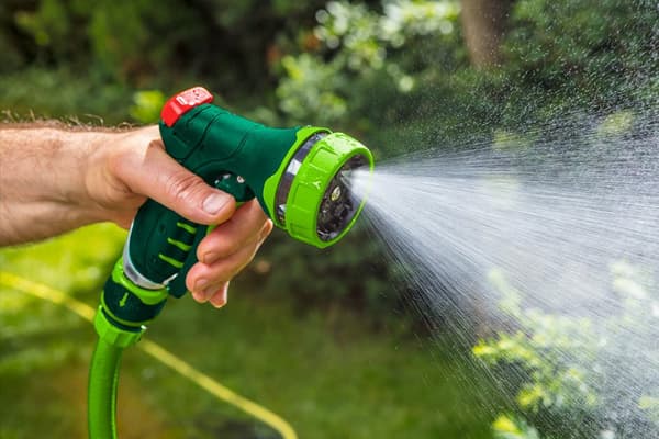 7-toimintoinen pistoolin sprinkleri
