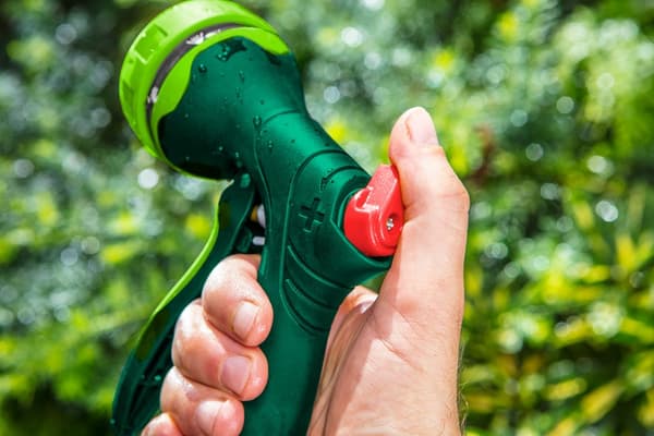 7-toimintoinen pistoolin sprinkleri
