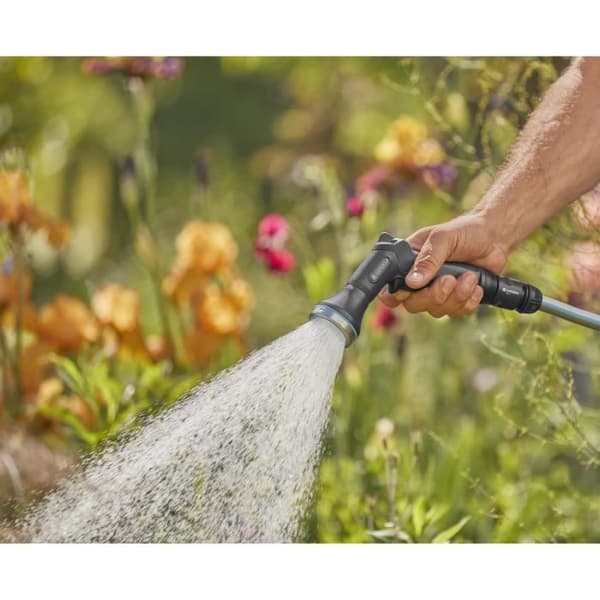GARDENA EcoLine vattenpistol för skonsam och ansvarsfull vattning