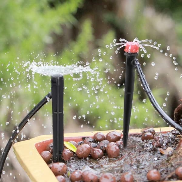 Justerbara Mikrodroppbevattningssprinkler 20-pack - Röd/Svart, UV-beständig Plast Bevattningsmunstycke, 360° för Trädgård