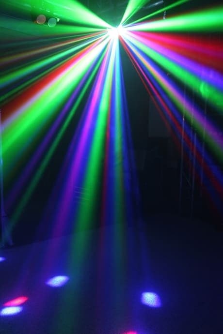 BeamZ LED Butterfly Derby 3x3W RGB, SMD Strobe
