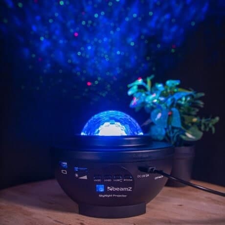 SkyNight Projektor med röda och gröna stjärnor, vatteneffekt