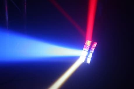 BeamZ MHL820 Helix LED 8x3W RGBW DMX