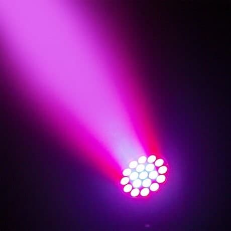 BeamZ PRO FUZE1910 wash moving head - 3 LED-ringar - 19x 10W LEDs