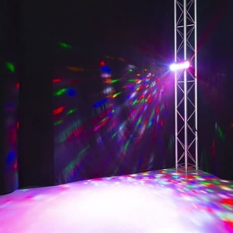 BeamZ LightBox7 2-i-1 discolampa med dubbla moonflowers och 2x LED par