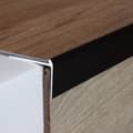 Miniatyrbild 3 av 6: PROVISTON aluminium anodiserad mörkbrons list l 37 mm H 24 mm L 2700 mm borrad trapphörnlist kombinerad hörnlist