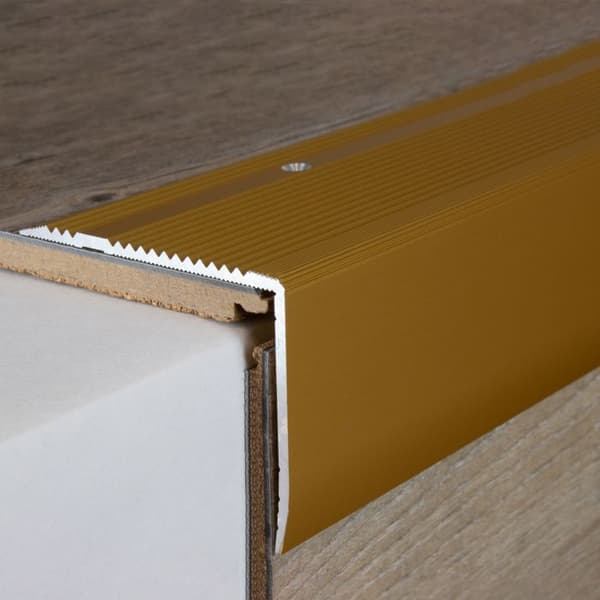 Nez av alu anodiser guld l 69 mm H 55 mm Lång 2700 mm Att skruva 1 styck