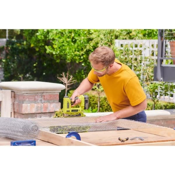 RYOBI 18V T50 häftapparat - 6,35 till 14,3 mm T50 häftklamrar