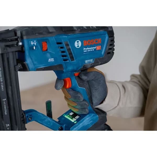 Träspikpistol - BOSCH - GNH 18V-50 M - Batteridriven - 18V - 105 spikar