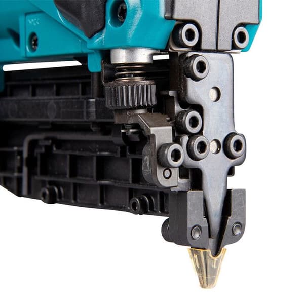 Nagelverksmaskin - MAKITA - PT354DZ - Trådlös - 10.8V - Inbyggd LED-belysning