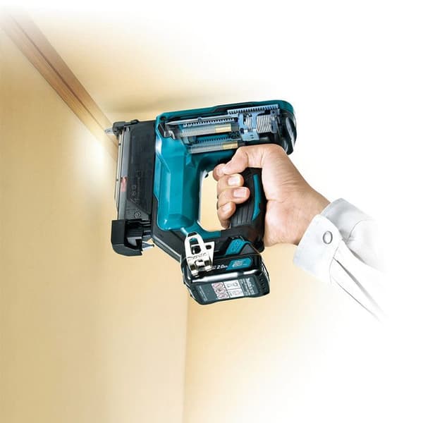 Nagelverksmaskin - MAKITA - PT354DZ - Trådlös - 10.8V - Inbyggd LED-belysning