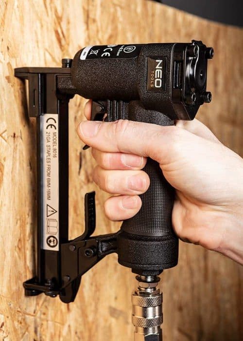 Agrafer Neo Galvaniserade Häftklamrar för pneumatiska häftapparater (14-570), GA18, Typ 90 (4K), längd 25 mm, 4000 st.
