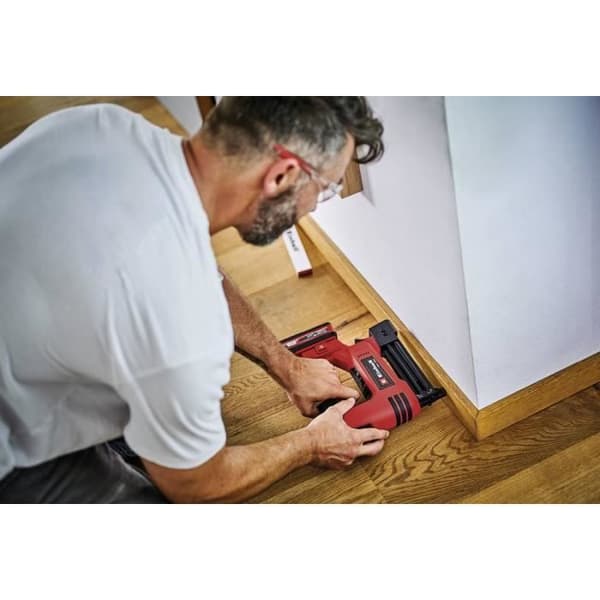 Einhell TE-CN 4257791 Sladdlös spikpistol Klammerlängd 10 - 22 mm + batteri, + laddare