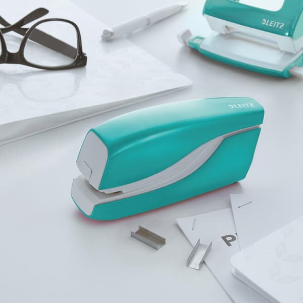 Elhäftare batteri LEITZ WOW isblå