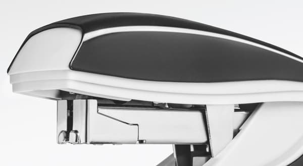 Häftapparat LEITZ 5523 FC 40 ark blå