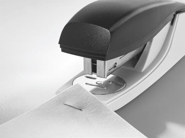 Stiftemaskin Leitz 5501 25 Ark Sort (1 stk.)