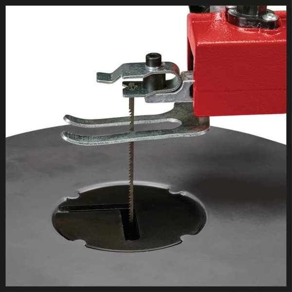 Einhell Sticksåg TC-SS 406 E (120 W, justerbar upp till 47°, skärhöjd på 50 mm) Levereras med 2 blader.