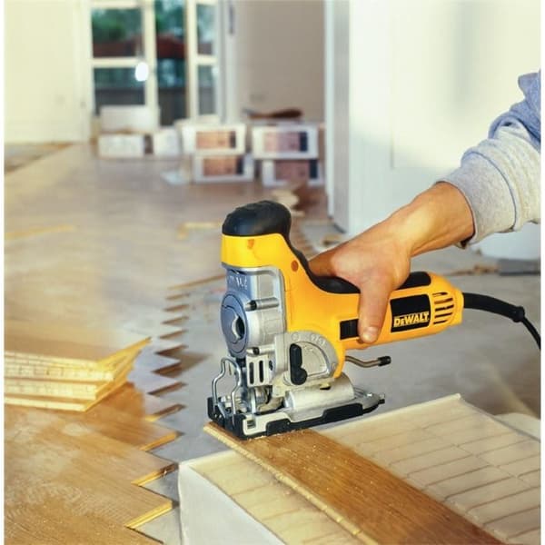 Scie sauteuse DEWALT 701W levereras i T-STAK-fodral - DW333KT