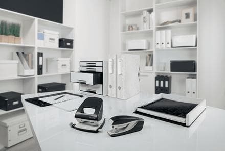 Leitz NeXXt WOW metallkontorshålslag - 2 hål - Perforerar upp till 30 ark - svart
