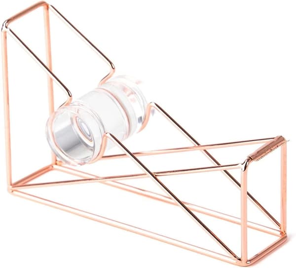 Desktop tape dispenser