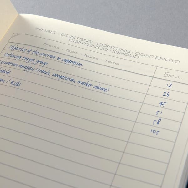 Sigel notesbog - Conceptum - A5 - 194 sider - 80 gram - prikker - taupe - SI-CO691