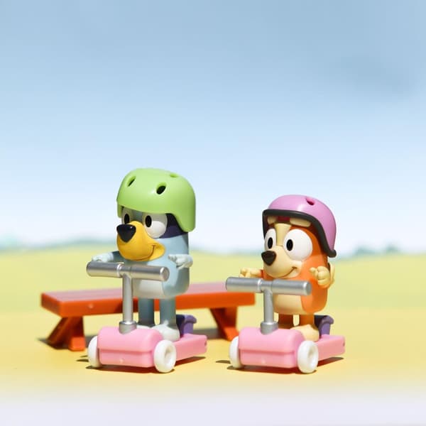 Bluey Bluey and Bingos Scooter fun