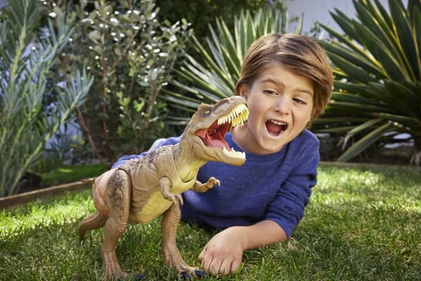 All Out Attack T.Rex 55 cm med Ljud Jurassic World