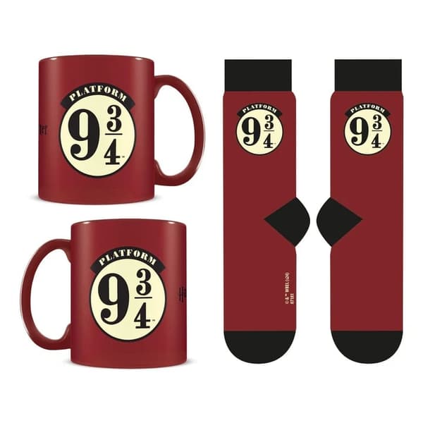 Pyramid International HARRY POTTER (PLATTFORM 9 3/4) MUGG & STRUMPOR SET