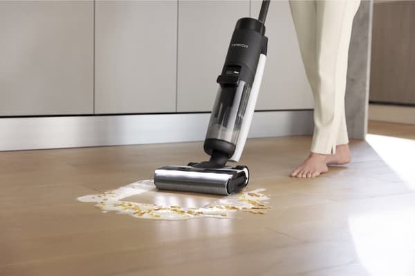 Tineco - FLOOR ONE S7 Premium - märkä ja kuiva Lattianpuhdistusaine - Ladattava - Smart - HEPA-suodatin - musta