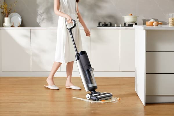 Tineco - FLOOR ONE S7 Premium - märkä ja kuiva Lattianpuhdistusaine - Ladattava - Smart - HEPA-suodatin - musta
