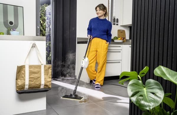 Kärcher SC 1 Multi & Up Bärbar ångtvätt 0,2 L 1300 W Svart, Gul